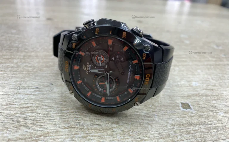 Часы Casio Edifice EQW-M1100C-1A