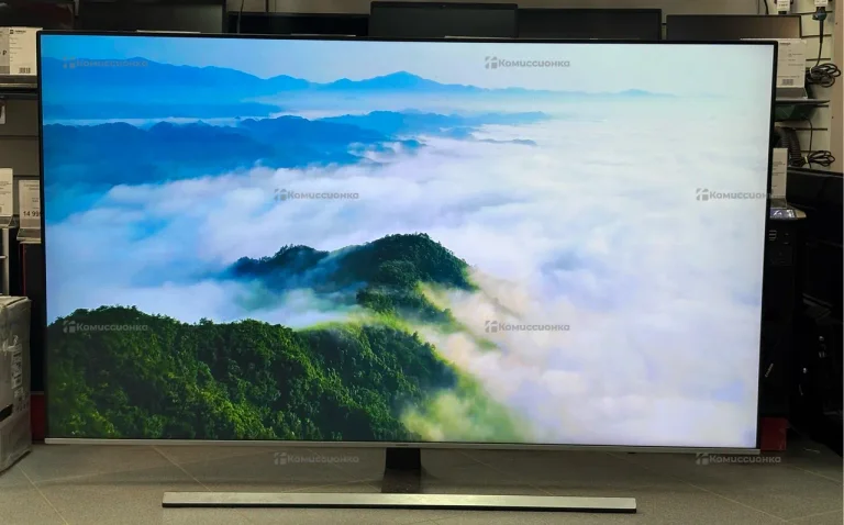 Телевизор Samsung UE65NU8000U
