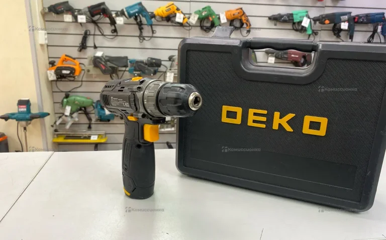 Аккумуляторная дрель-шуруповерт GCD12DU3