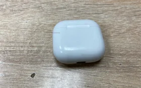 Наушники  AirPods 4