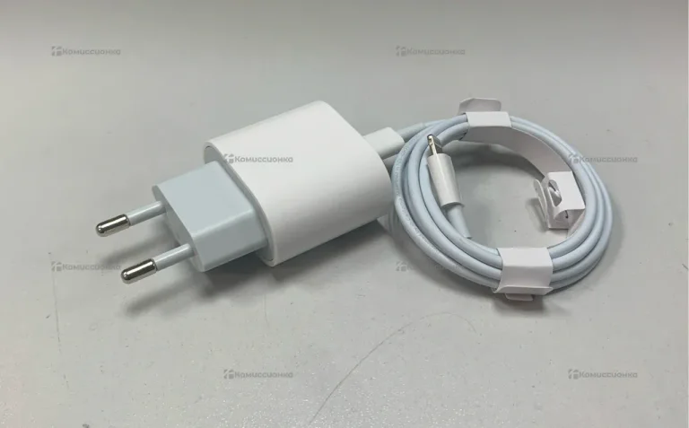 Зарядное устройство iPhone