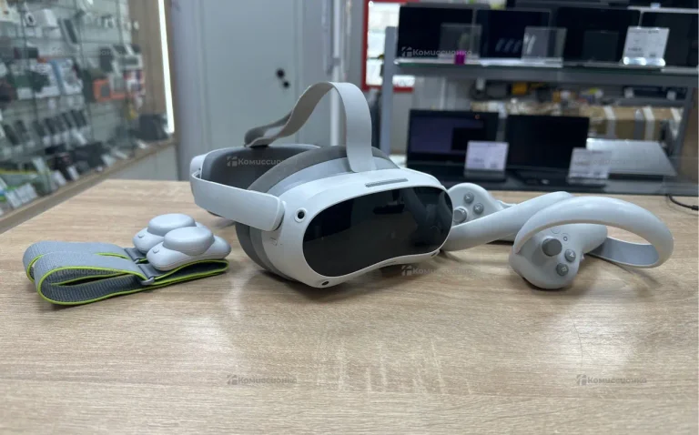 Очки виртуальной реальности Pico 4 128Gb