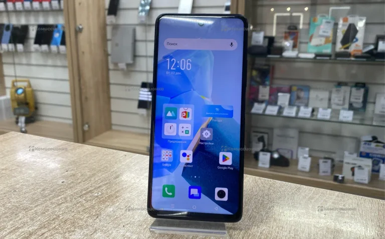 Infinix Hot 30 4/128 ГБ