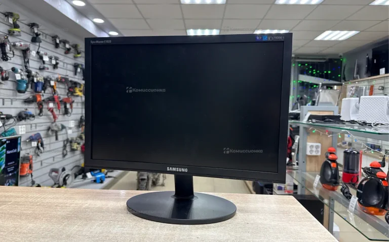 Монитор Samsung SyncMaster E1920NW