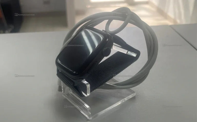 Часы  Apple Watch 5 44mm