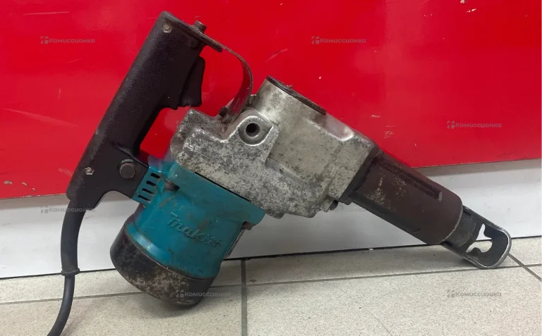 перфоратор Makita he3850
