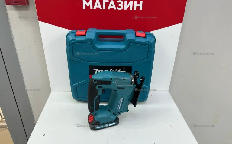 Лобзик Makita JV101DZ