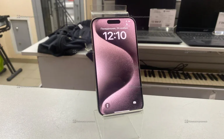 Apple iPhone 15 Pro 8/128 ГБ