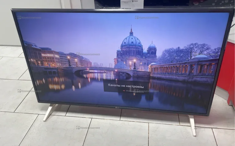 Телевизор LG 43UM7500