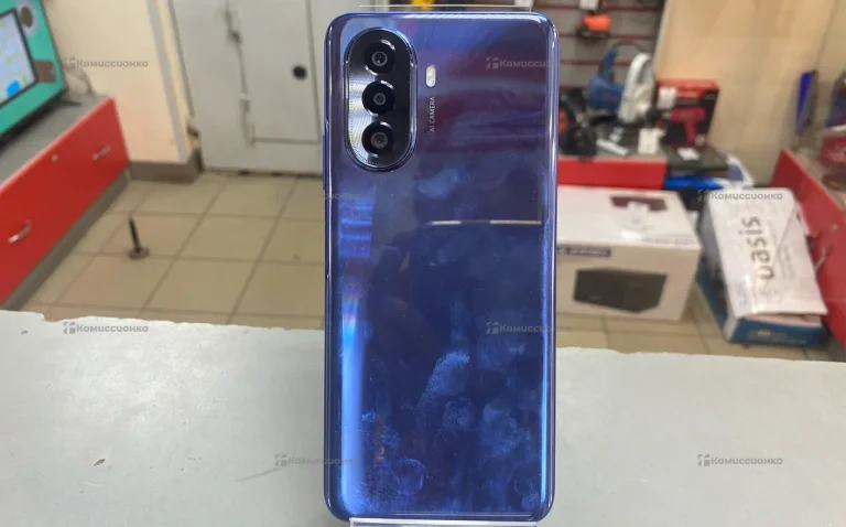 Huawei nova y70 4/128 Гб