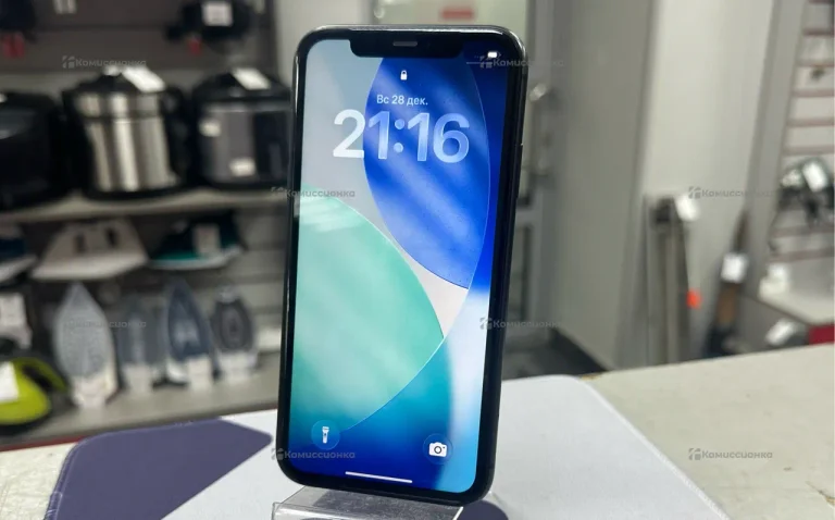 Apple iPhone 11 4/64 ГБ