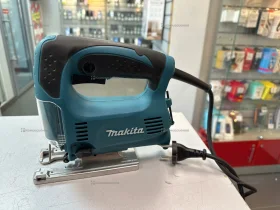 электролобзик Makita 4329
