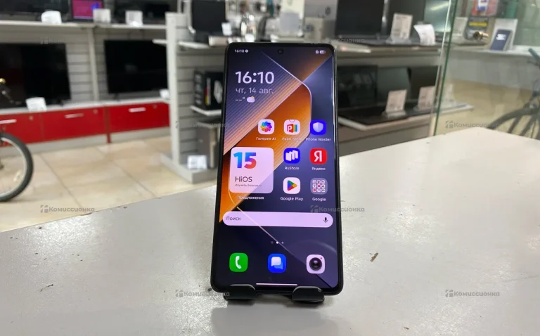Tecno POVA 6 12/256Gb