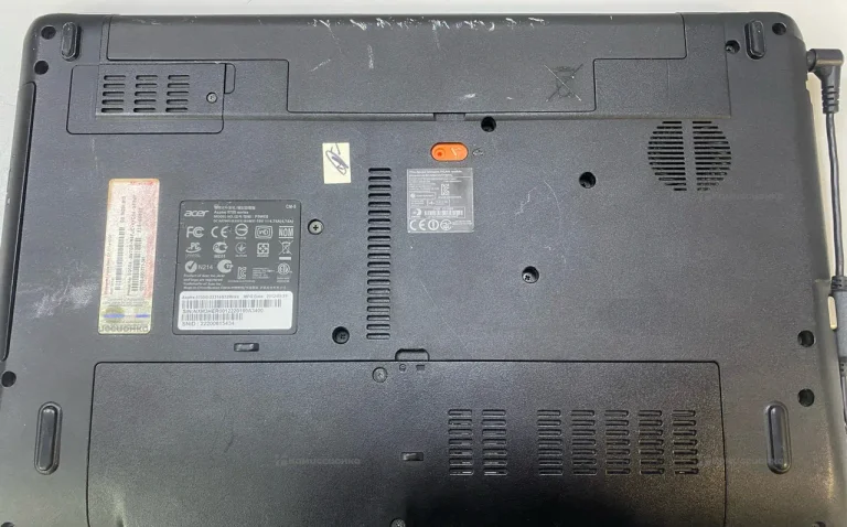 Ноутбук  Acer aspire  5755 series