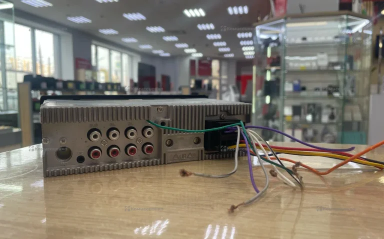 Автомагнитола  Aura 866DSP