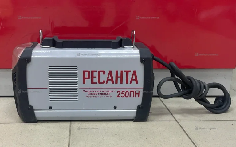 Сварочный аппарат Ресанта СПИ-250А