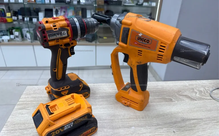 Аккумуляторный заклепочник и Шурик Ingco CRTLI 200