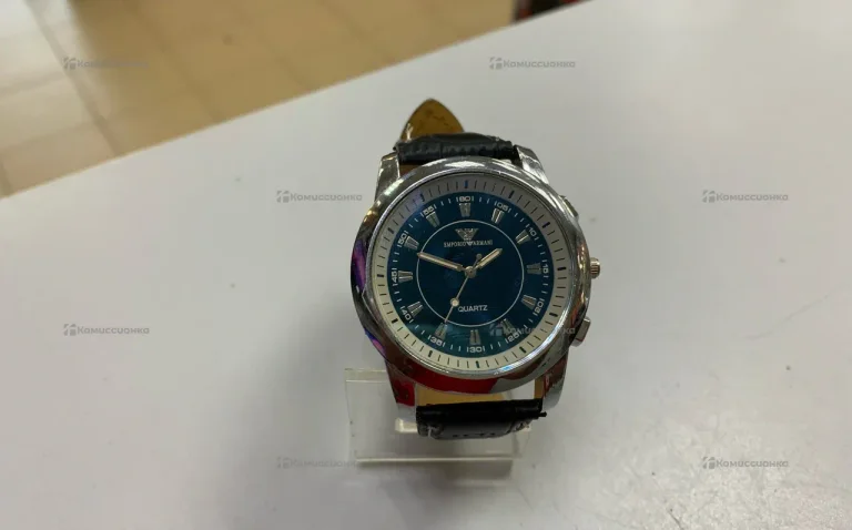 Часы  emporio Armani