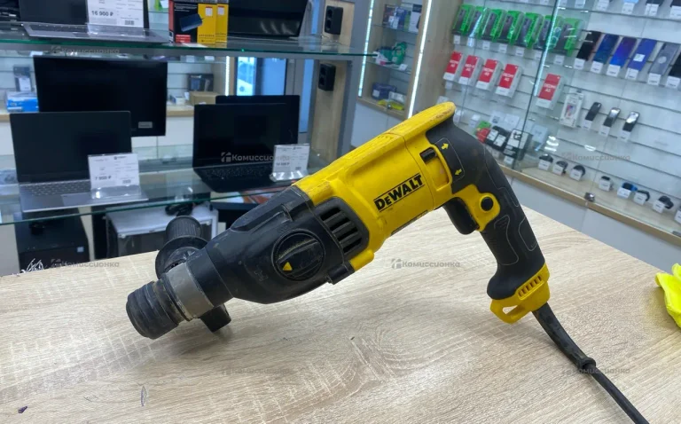 Перфоратор Dewalt D25133- KS