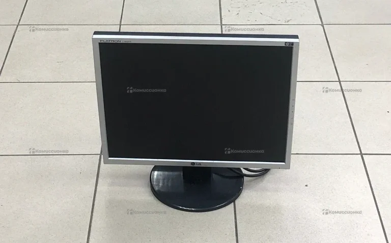 Монитор LG Flatron L1953TR