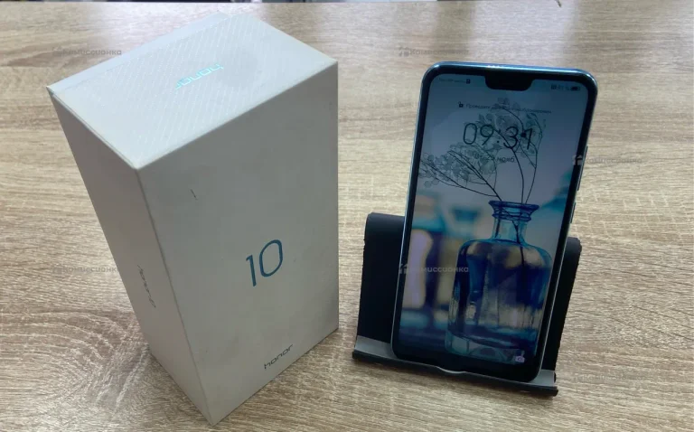 Honor 10 4/64 ГБ