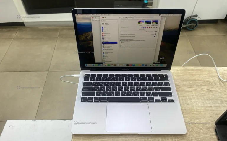 Ноутбук MakBook Air M1 2020 13 8/256