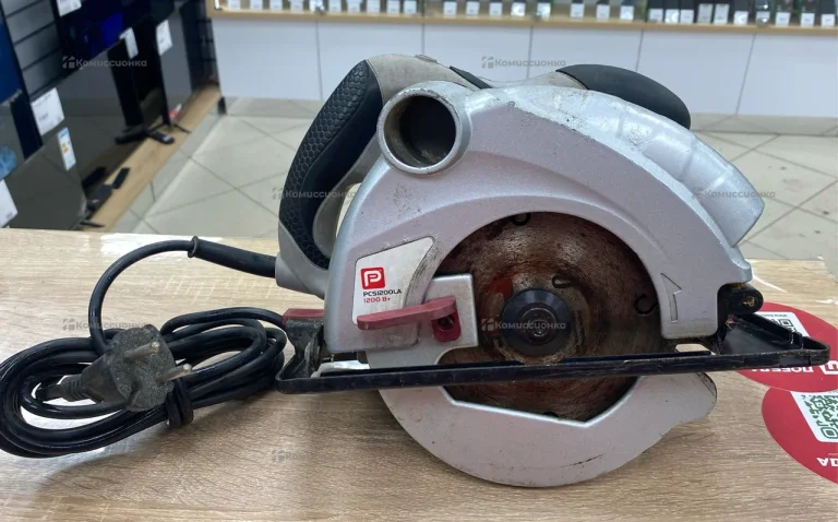 Пила PCS1200LA