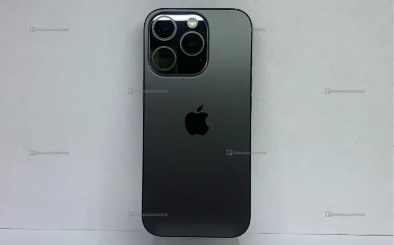 Apple iPhone 16 Pro 8/256 ГБ