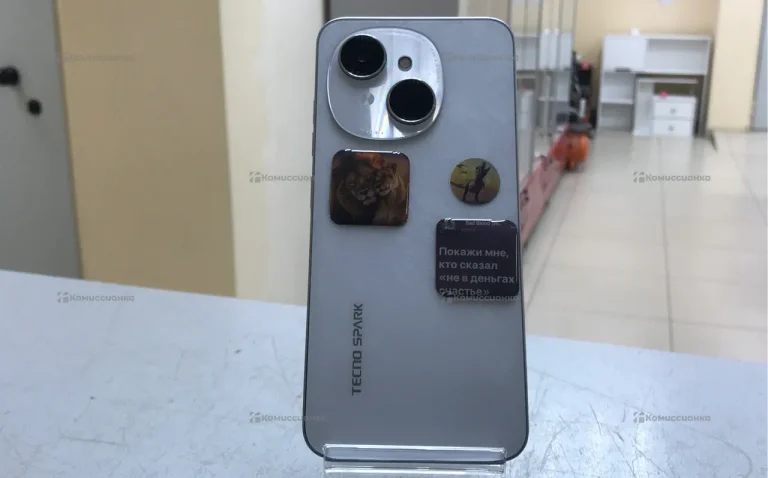 Tecno Spark Go 1 4/128 ГБ