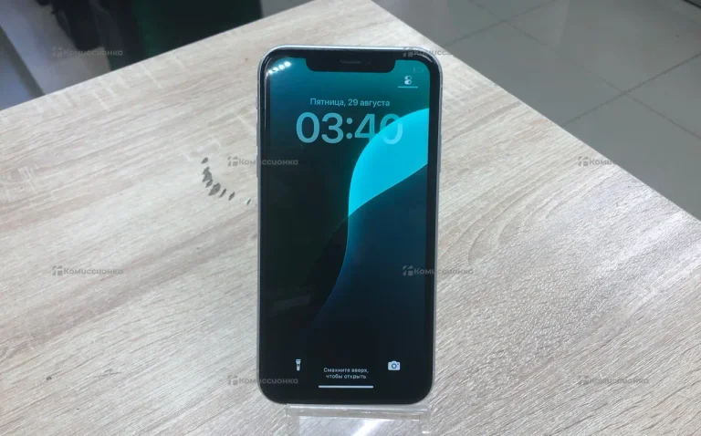 Apple iPhone Xr 64 ГБ