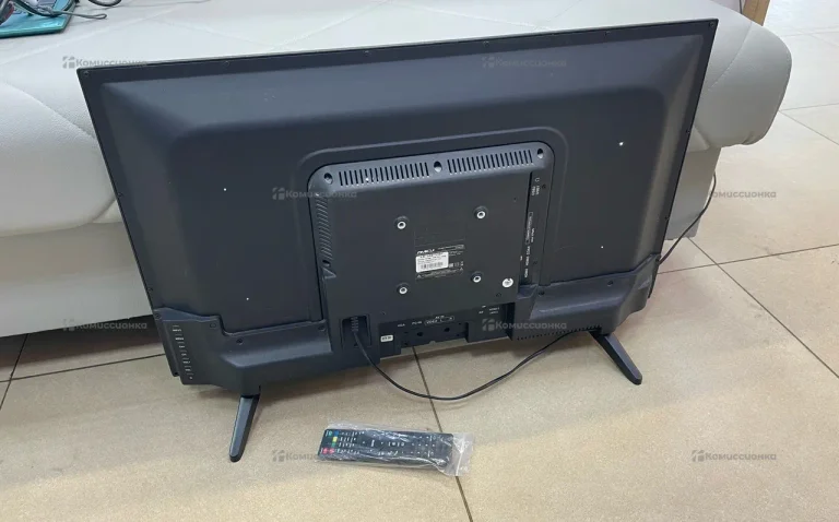 Телевизор amcv LE-32ZTH07