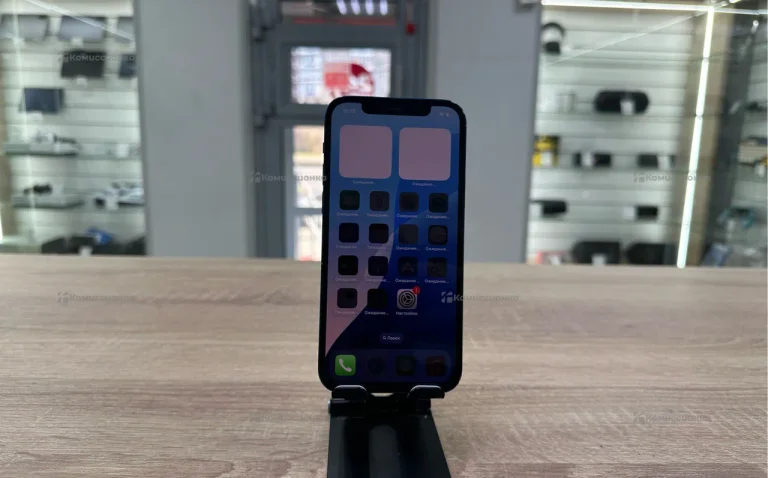 Apple iPhone 12 4/64 ГБ