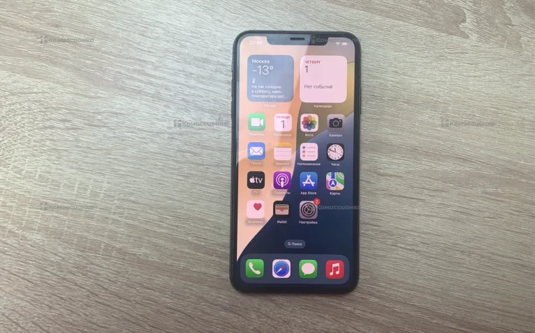 Apple iPhone XS Max 4/64 ГБ