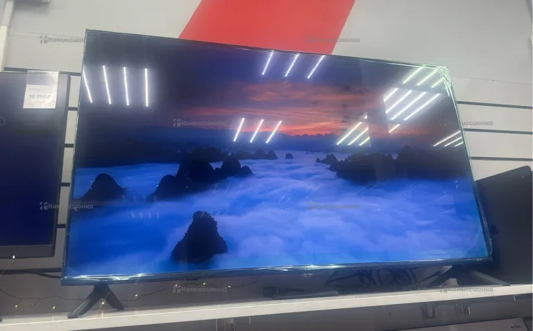 Телевизор RAZZ 43