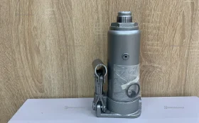 Домкрат Matrix 5T