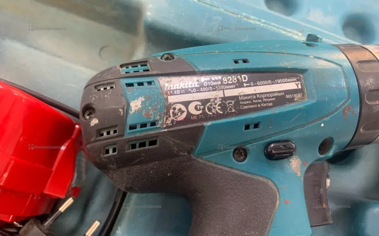 Дрель-шуруповерт makita 8281DWE
