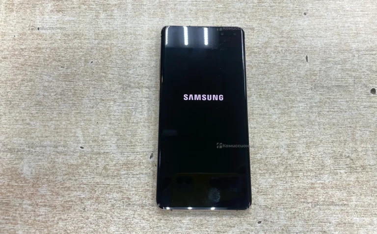 Samsung Galaxy S10 5G 8/256 ГБ