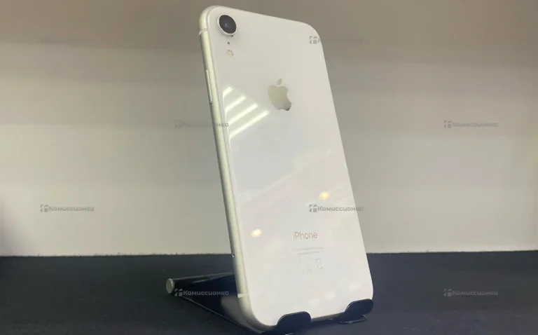 Apple iPhone XR 3/64 ГБ