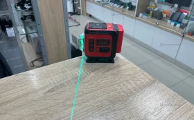 Лазерный уровень infiniter gll 3d