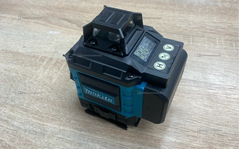 Лазерный уровень Makita (реплика)