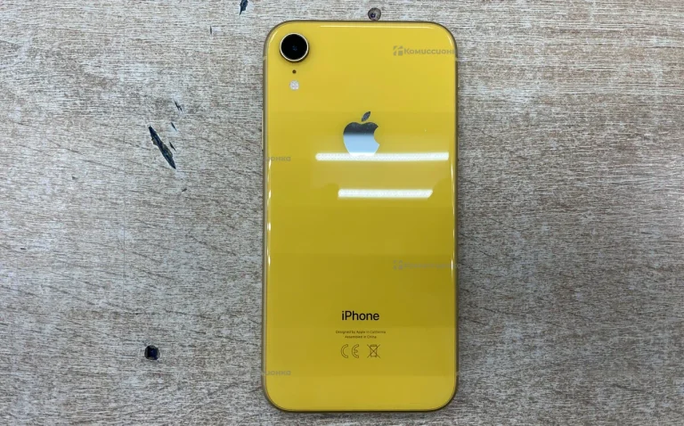 Apple iPhone XR 3/64 ГБ