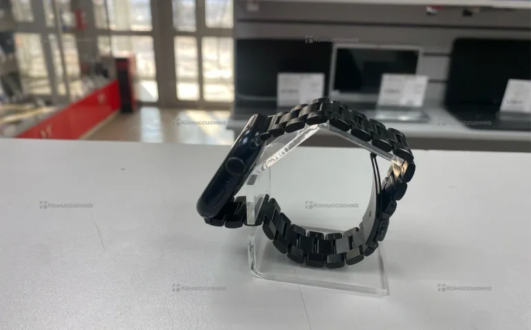 Часы  Apple Watch series 9