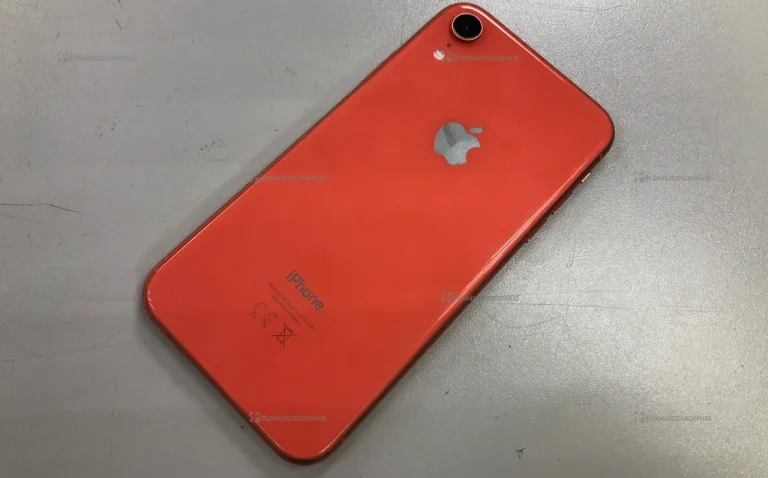 Apple IPhone XR 64 gb.