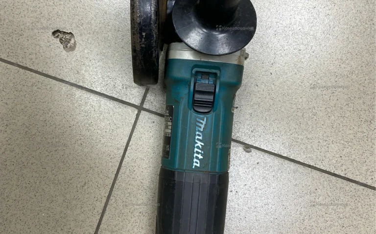 УШМ makita GA5040C