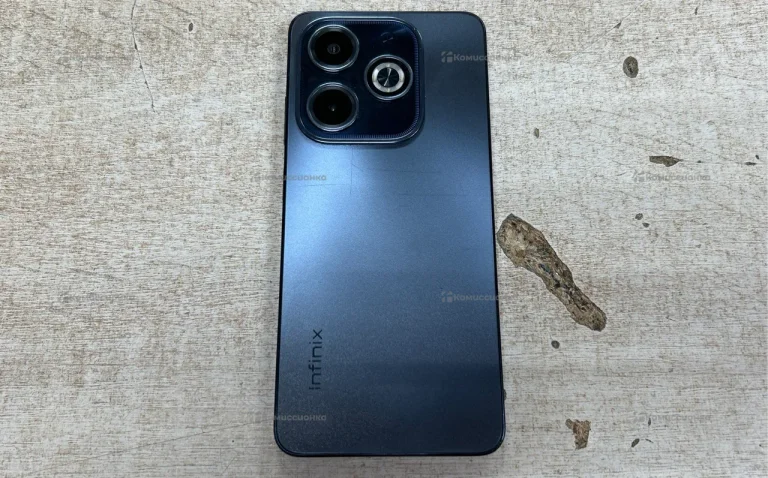 Infinix Hot 40i 4/128 ГБ