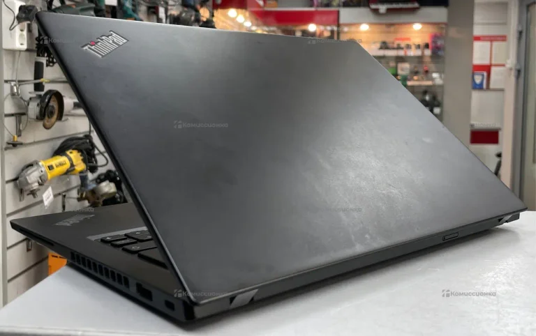 Ноутбук  Lenovo ThinkPad x390