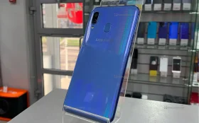 Samsung Galaxy A40 4/64 ГБ