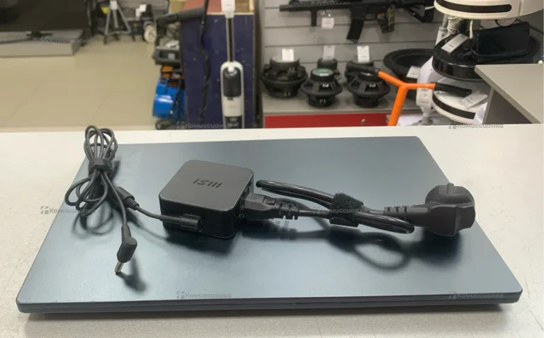 Ноутбук MSI Modern 15 A5M