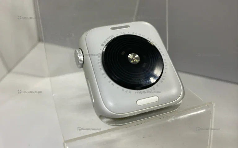 Часы  Apple Watch SE 2