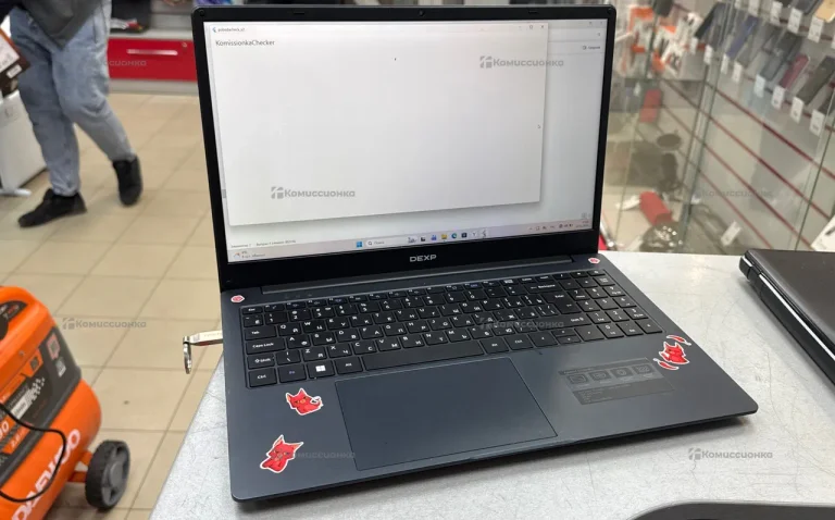 Ноутбук DEXP C15-I5W302